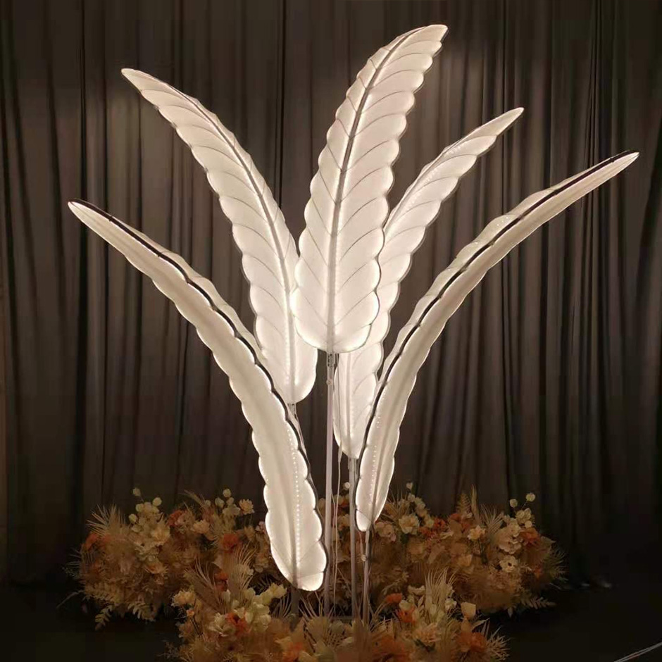 Feather Lamp