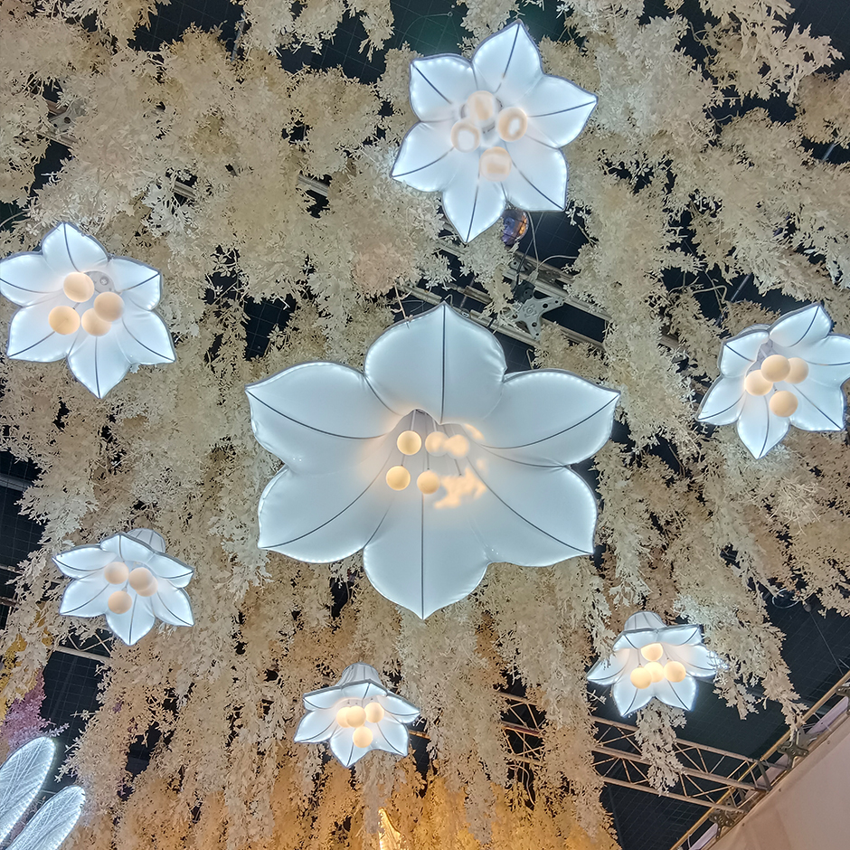 Morning Glory Pendant Lamp