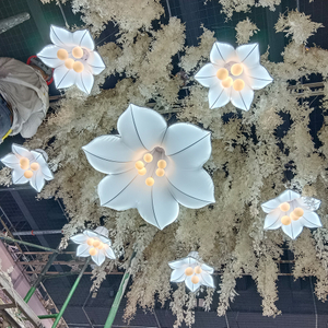 Morning Glory Pendant Lamp